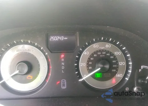 2014 Honda Odyssey Lx z USA, uszkodzony, nr VIN 5FNRL5H2XEB106627